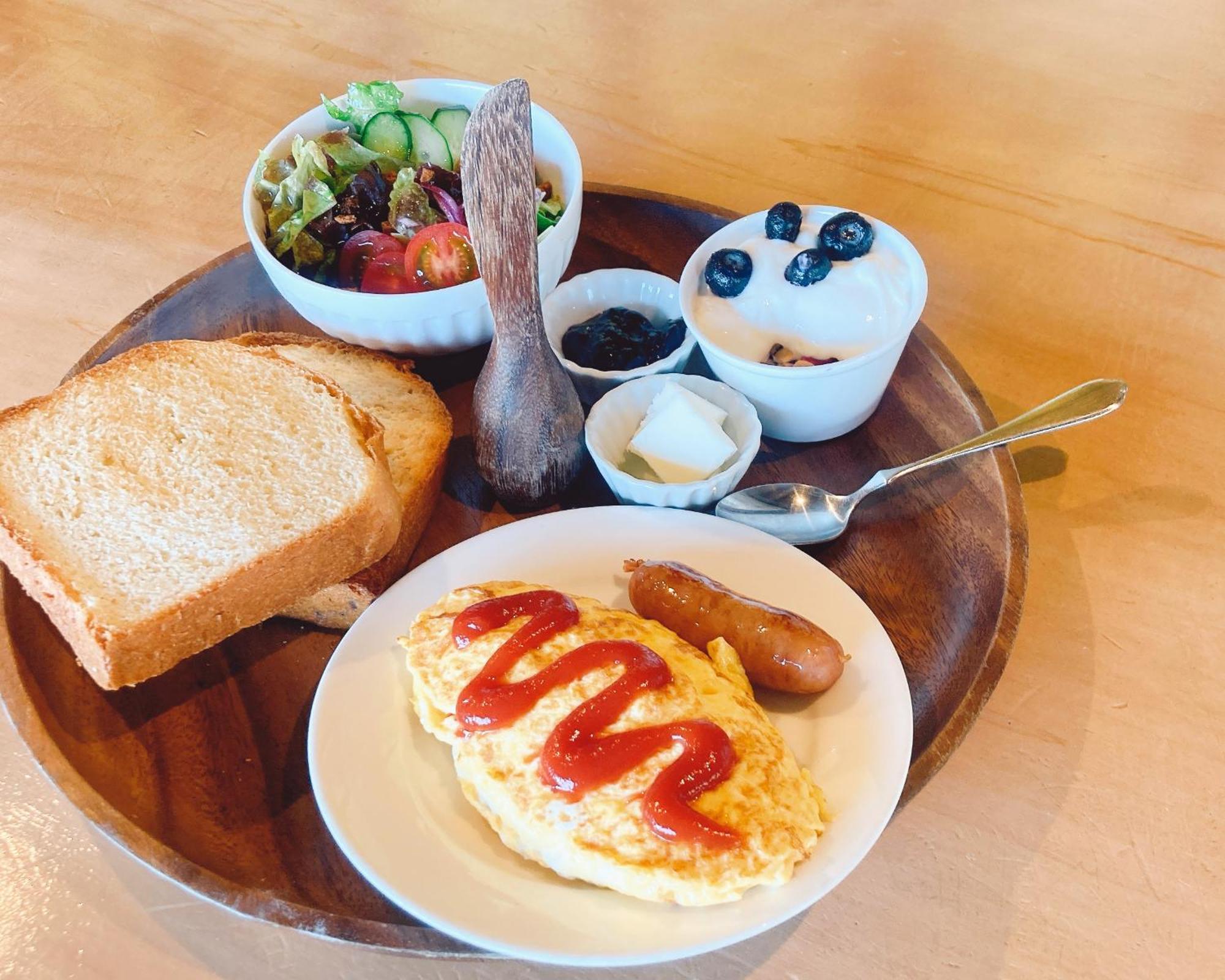 Guesthouse ＆ Beach Cafe Fuego Hyuga Exterior foto